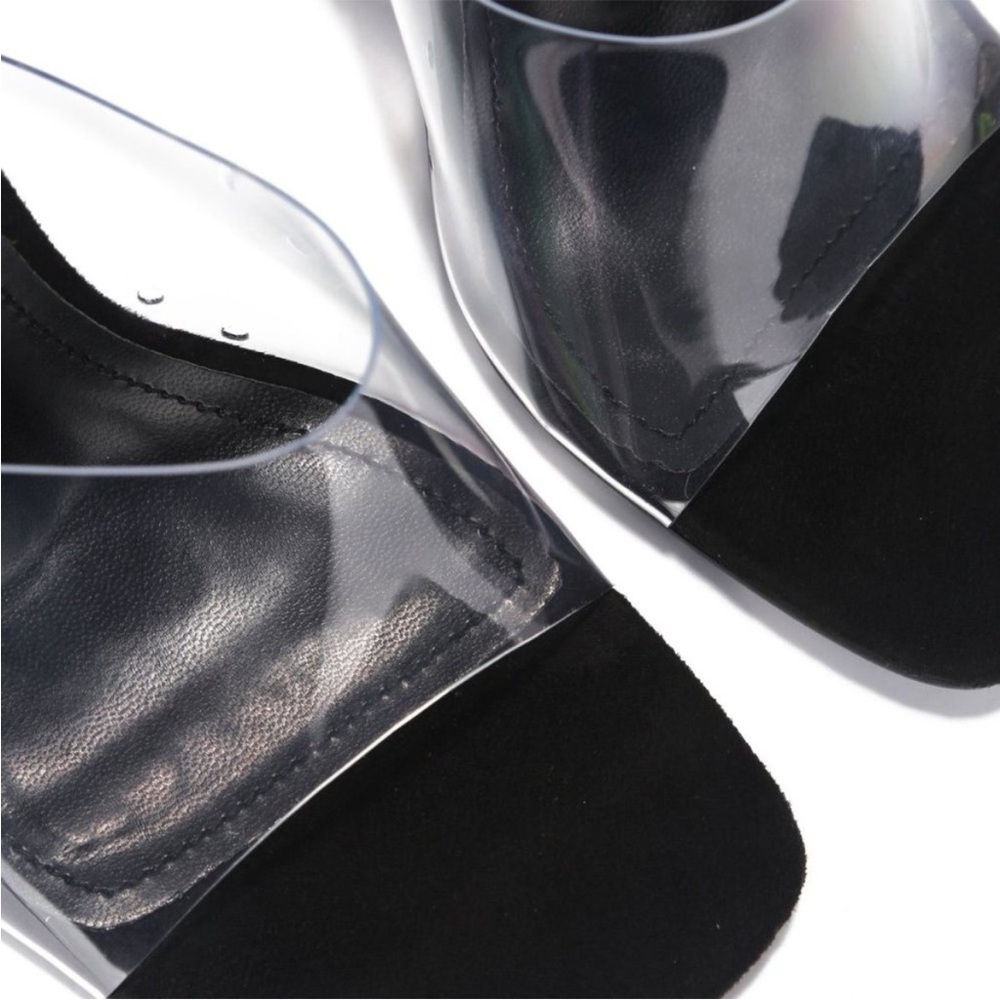 Cape Robbin AHMEE Clear Slip on crystal heels NWT - Picture 3 of 12